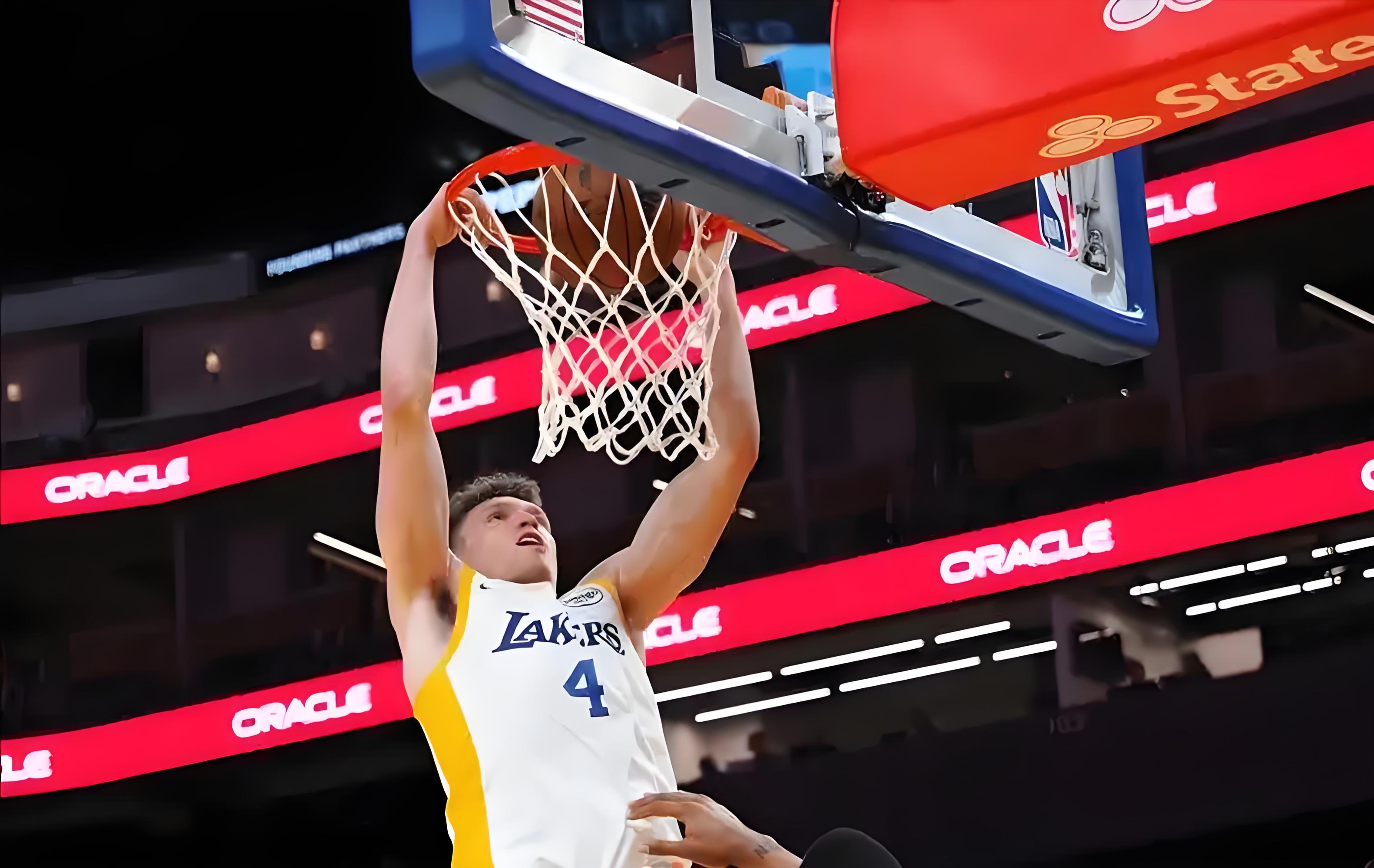 半岛体育链接-国外篮球比赛中崭露头角的新秀