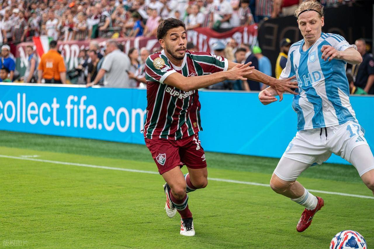 半岛体育活动-美洲球队团结一心，晋级决赛的简单介绍