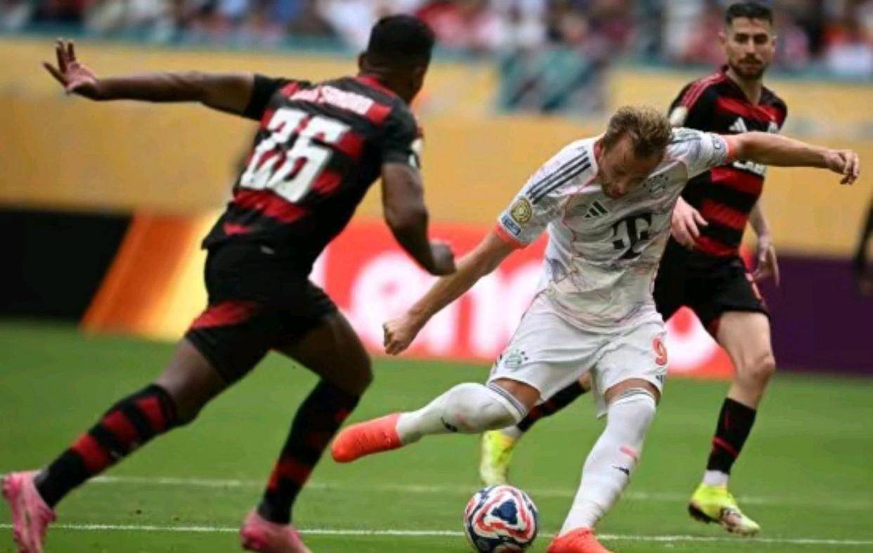 众多球队争夺胜利，比赛激烈异常