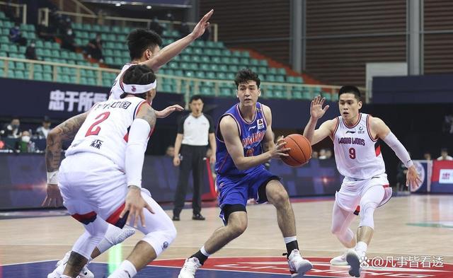 半岛体育入口-新疆男篮在客场击败山西队，继续保持领先位置