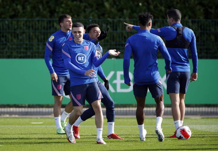 半岛体育入口-阿尔巴尼亚选手以绝对优势夺冠