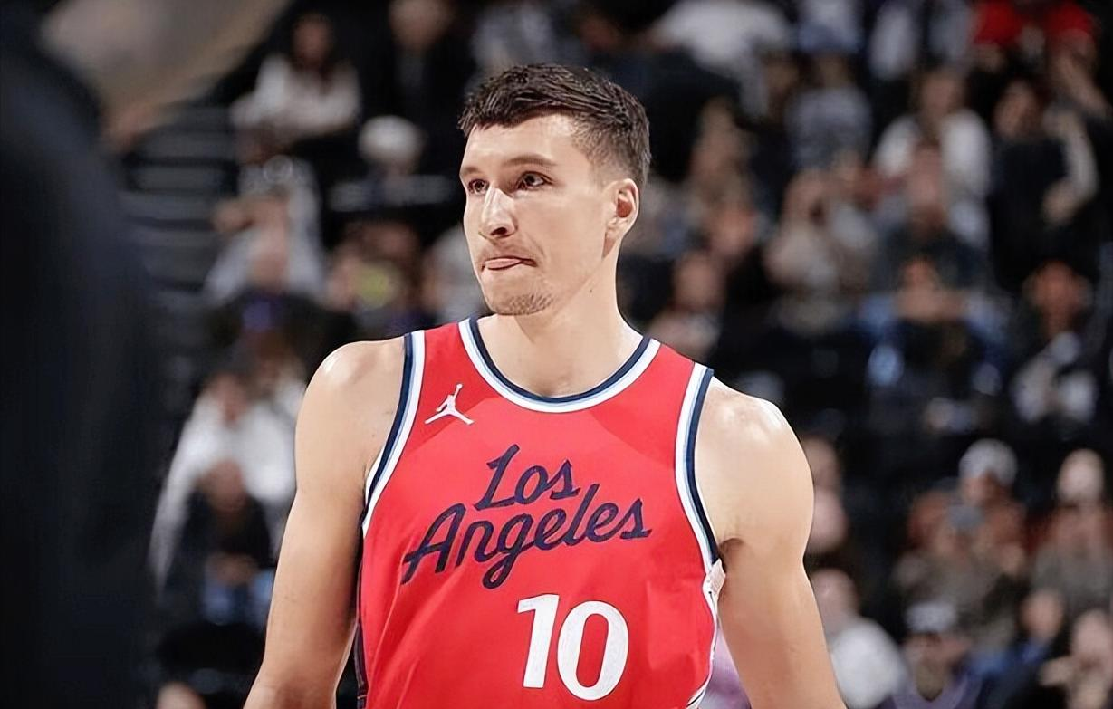 快船客场逆转步行者，延续胜势