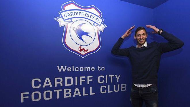 卡迪夫城前锋进球被判无效，引发争议的简单介绍