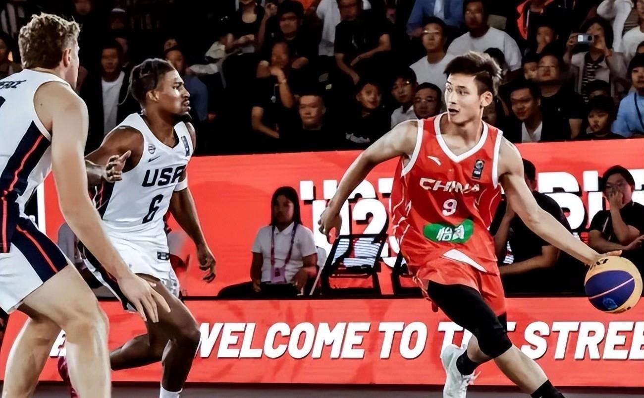 包含惊天逆转惊艳全场，球队勇夺晋级的词条